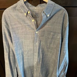 Men’s chambray button-up